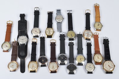 Lot 169 - A collection of vintage mechanical wristwatches