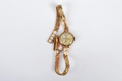 Lot 184 - A 1960s Rotary 9ct gold manual wind lady's wristwatch