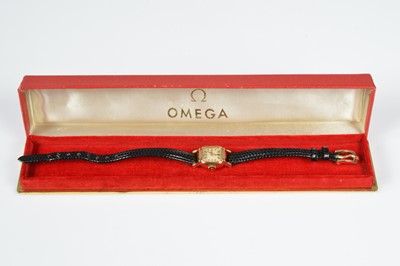 Lot 192 - A 1960s Omega gold plated manual wind lady's wristwatch