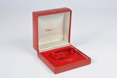 Lot 194 - An empty vintage Omega watch box