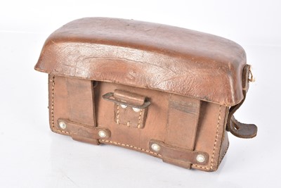 Lot 11 - A WWII German Wehrmacht Medical Pouch