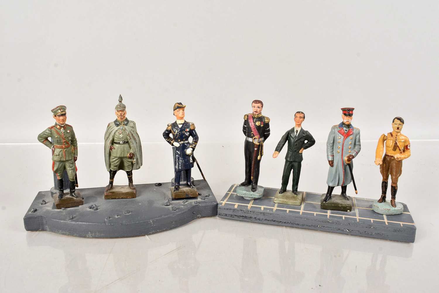 Lot 97 - Composition Figures by Lineol Elastolin and Similar Third Reich Era Leaders and Soldiers (7)