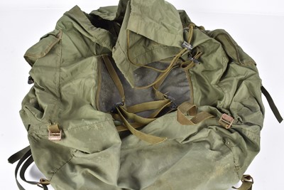 Lot 100 - A Falklands Era Commando Tempex Rucksack