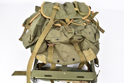 Lot 100 - A Falklands Era Commando Tempex Rucksack