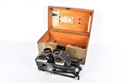 Lot 129 - A German Luftwaffe Bruckenraumglas Photo Viewer by Schneider