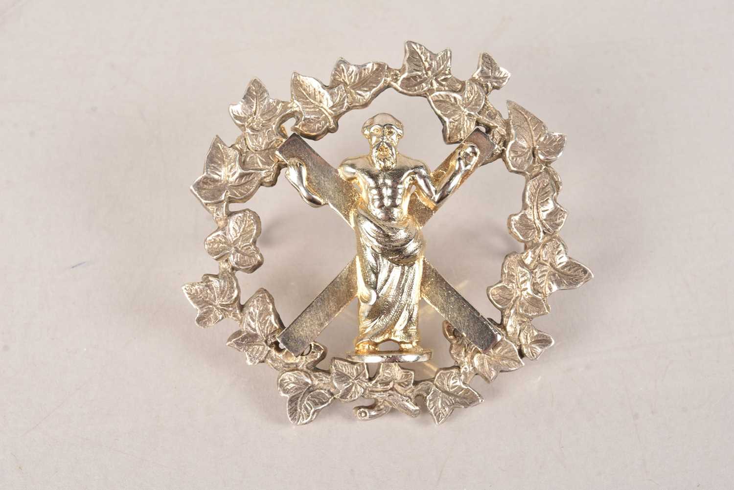 Lot 133 - A Royal Aberdeenshire Highlanders Militia Officer's silver cap badge