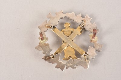 Lot 133 - A Royal Aberdeenshire Highlanders Militia Officer's silver cap badge