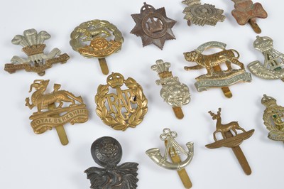 Lot 147 - An assortment of British Regimental Cap Badges