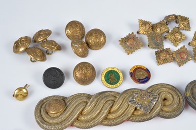Lot 149 - An assortment of various items