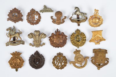Lot 152 - An assortment of Cap Badges