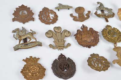 Lot 152 - An assortment of Cap Badges