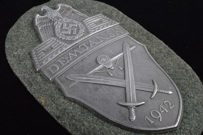 Lot 174 - A WWII German Demjansk Shield