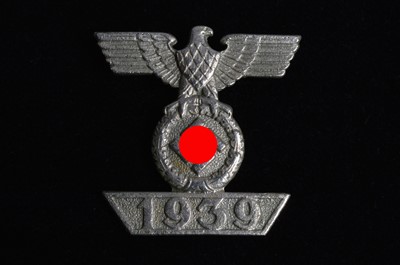 Lot 180 - An Iron Cross 2nd Class 1939 Bar