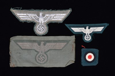 Lot 186 - A group of German Heer/Army Cloth Patches and Insignia