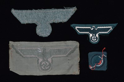 Lot 186 - A group of German Heer/Army Cloth Patches and Insignia