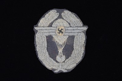 Lot 187 - A German National Socialist Flying Corps Balloon Pilot's Badge