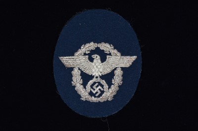 Lot 190 - A Scarce German Water Police Tunic Insignia