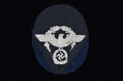 Lot 190 - A Scarce German Water Police Tunic Insignia