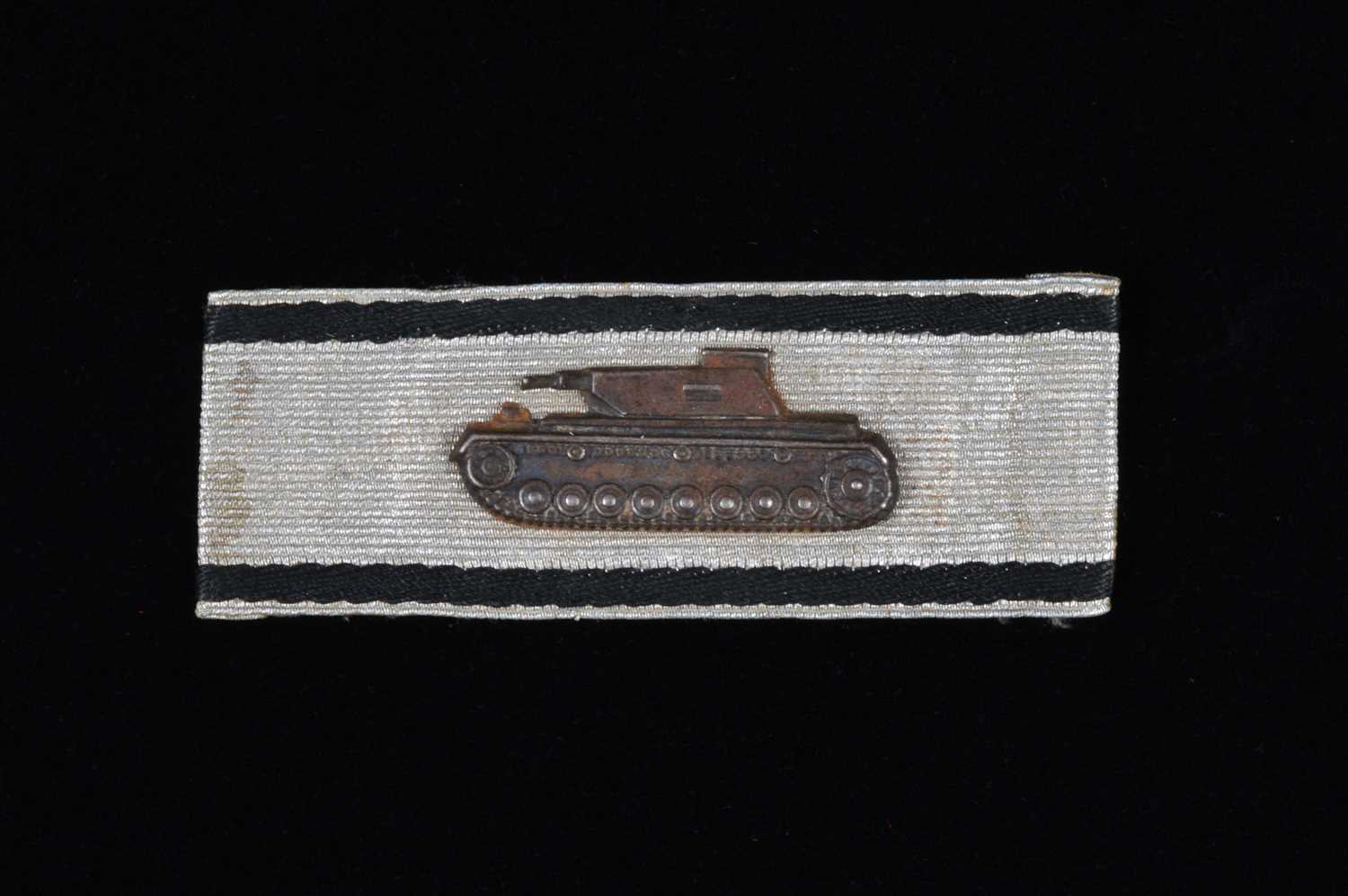 Lot 192 - A German Tank Destruction Badge