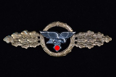 Lot 214 - A German Luftwaffe Transport and Glider Squadron Clasp
