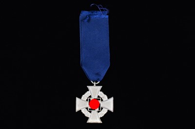 Lot 248 - A German Civil Service 25 Year Faithful Service medal