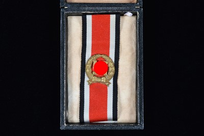 Lot 266 - A WWII German Army/Waffen SS Honour Roll Clasp