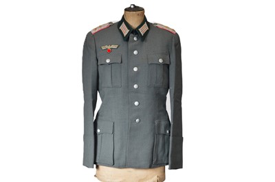 Lot 319 - A WWII German Army Officer's Service Tunic