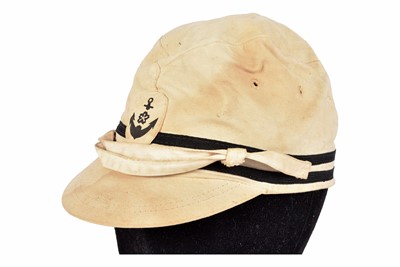 Lot 337 - A WWII Period Imperial Japanese Navy NCO Field Cap