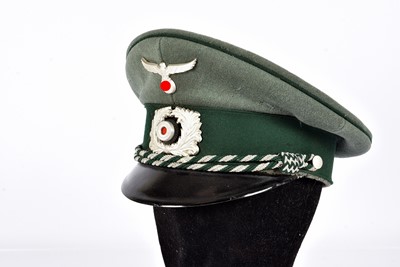 Lot 392 - A WWII German Land Customs Officials peaked Cap