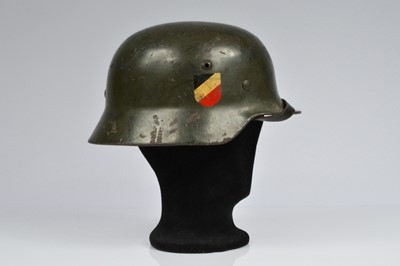 Lot 411 - A WWII German M35 Army Double Decal Steel Helmet
