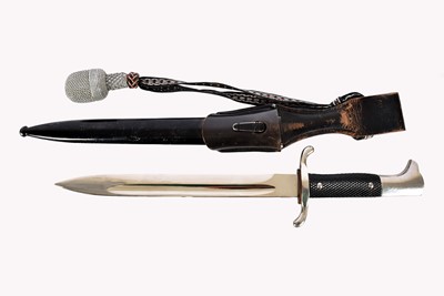 Lot 484 - A German Third Reich Police Parade Dagger