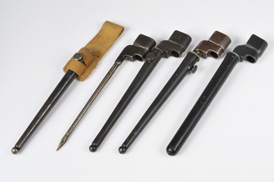 Lot 517 - A group of four No.4 'Pig Sticker' bayonets