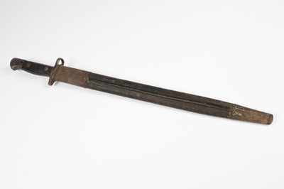 Lot 525 - A British WWI 1907 Pattern RFI Bayonet and scabbard