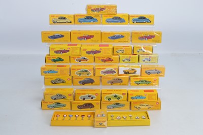 Lot 22 - Atlas Edition Dinky American and British Cars (38)