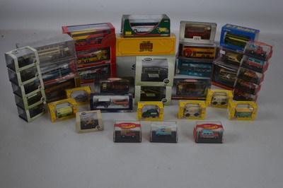 Lot 34 - Modern Diecast 1:76 Scale Vehicles (40)