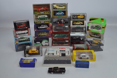 Lot 40 - Modern Diecast Vintage Foreign Cars and Cars of State (31)