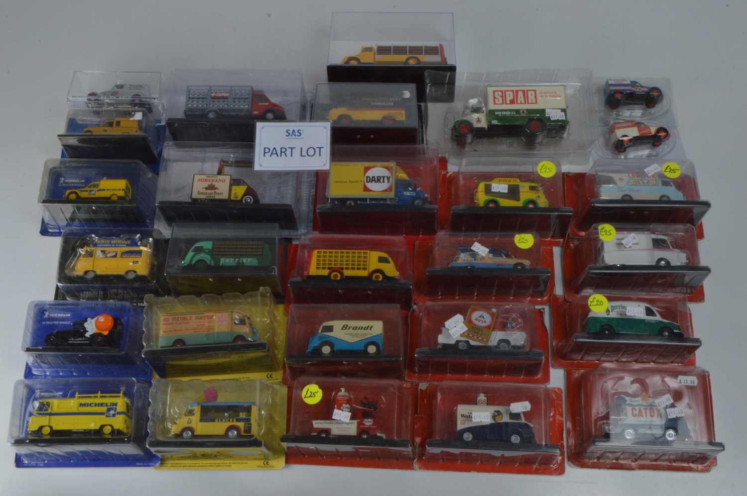 Lot 45 - Modern Diecast Vintage Delivery and Small Commercial Vehicles, (35+)