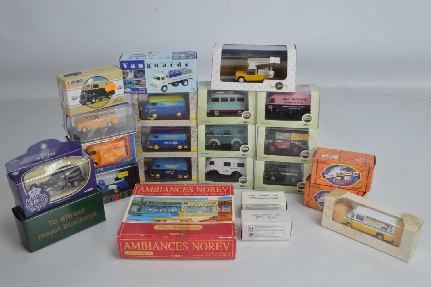 Lot 49 - Modern Diecast Postwar Delivery Vans and Small Commercial and Emergency Vehicles (23)