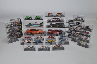 Lot 53 - Modern Diecast 1:18 and 1:24 Scale Competition Cars and Motorbikes (40)