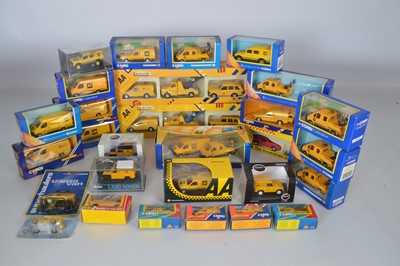 Lot 73 - Modern Diecast Modern Automobile Association Vehicles (29)