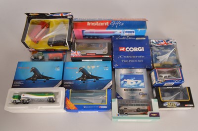 Lot 80 - Modern Diecast Concorde Models and Vehicles (14)