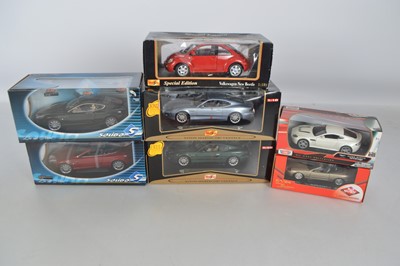 Lot 202 - 1:18 Scale and 1:24 Scale Modern Diecast  Cars (7)