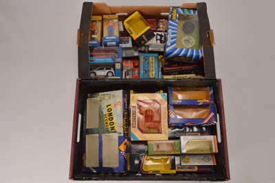 Lot 258 - Modern diecast vehicles with figures (30 approx.)