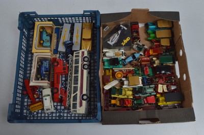 Lot 267 - Dinky Yesteryear and other Diecast vehicles (36 in 2 boxes)