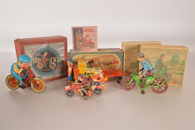 Lot 467 - Boxed Mettoy clockwork Mr Porter and Tri-ang Gyro Cycle and various modern repro Paya type clockwork Motorcycles (5)
