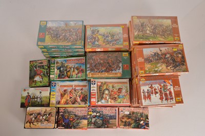 Lot 557 - Large collection of boxed 1/72 Scale Medieval Russian Turkish and other warriors mostly Zvezda with some other makers (35)