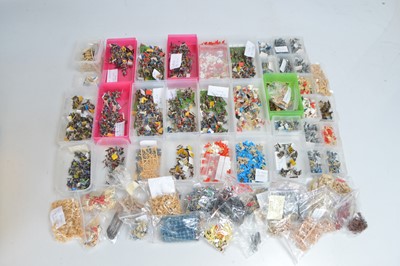 Lot 563 - Large quantity of Italian Wars/Renaissance Jacobite and other wars 1/72 Scale loose painted figures some with card bases for Wargaming (large qty)