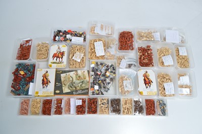 Lot 572 - Very large collection 1/72 Scale various Ancient Warriors loose figures by various makers sorted  in standard size plastic food boxes (2 boxes 33 plastic boxes 5 Bags)