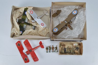 Lot 659 - Modern models of WW1 aeroplanes by Dorset Soldiers and others comprising de Havilland D H 2 from 1916 by Soldiers of the Queen
