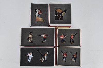 Lot 697 - Britains 'ZULU WAR' series boxed figures comprising 2pce sets 20007 British 24th Foot defending, 20013 Defending set 2, 201105 and 20120 Evacuation of the Hospital sets 3, and 5
